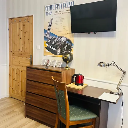 Happy8 Хостел *