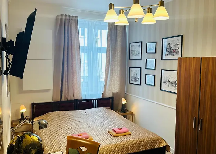 بيت شباب Happy8