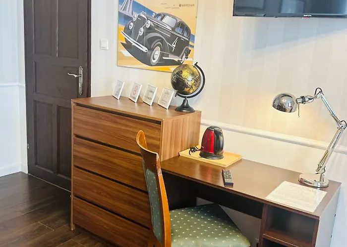 Happy8 بيت شباب غدينيا