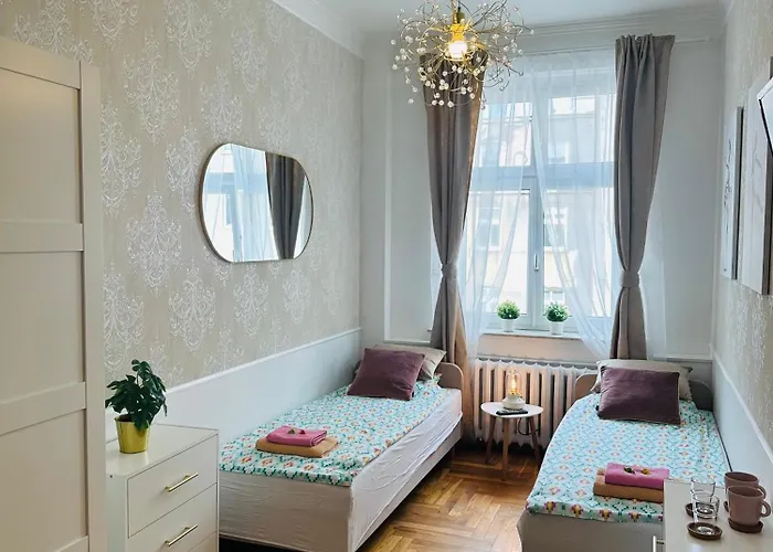 Happy8 بيت شباب *