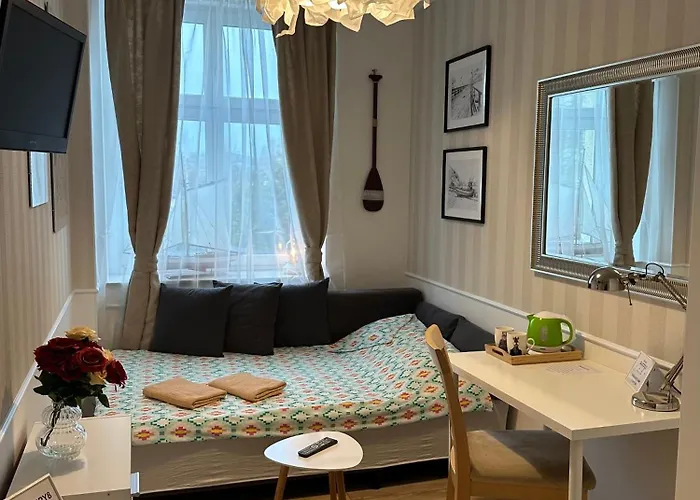 Happy8 * غدينيا