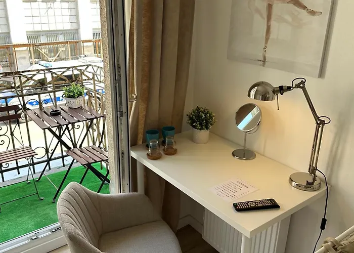 Happy8 بيت شباب