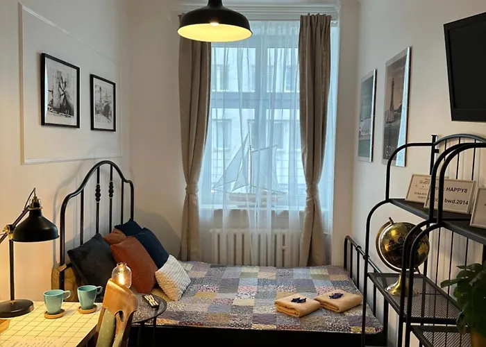 بيت شباب Happy8 *