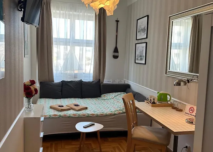 Happy8 بيت شباب *